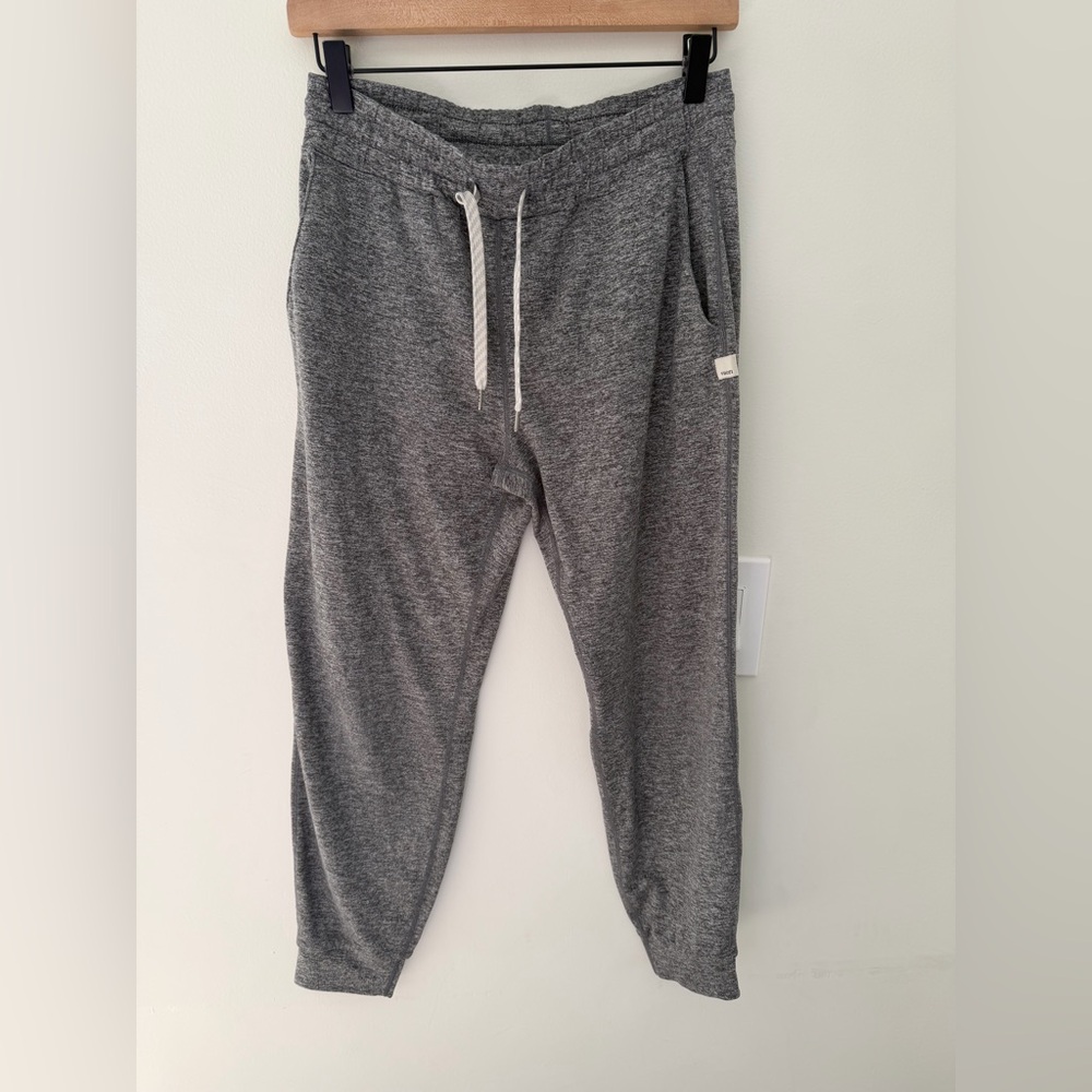 Vuori Women's Performance Joggers Heather Gray Size S